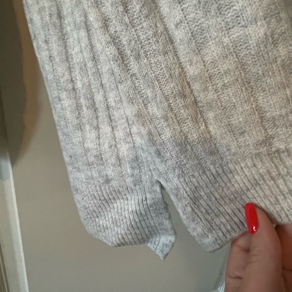 Vince Camuto Women's V-Neck Ribbed Sweater Lightweight Heather Gray - Picture 10 of 16